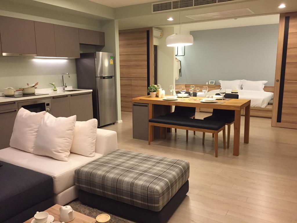 Luxury Beachfront Condo Хуа Хин Экстерьер фото
