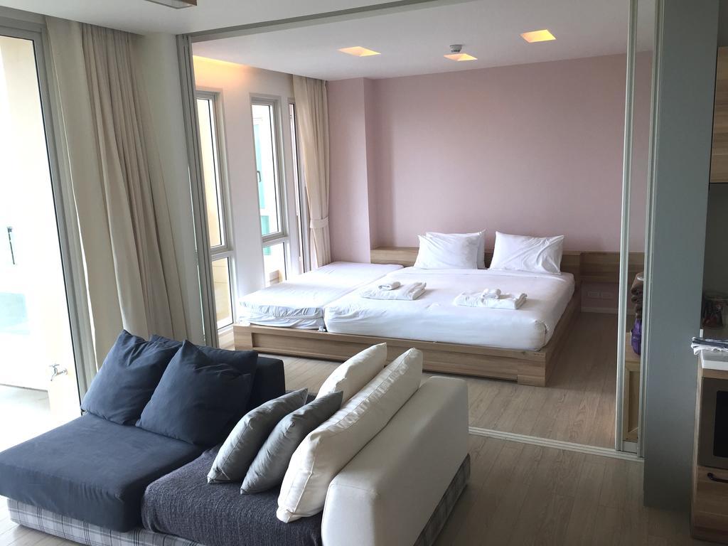 Luxury Beachfront Condo Хуа Хин Экстерьер фото