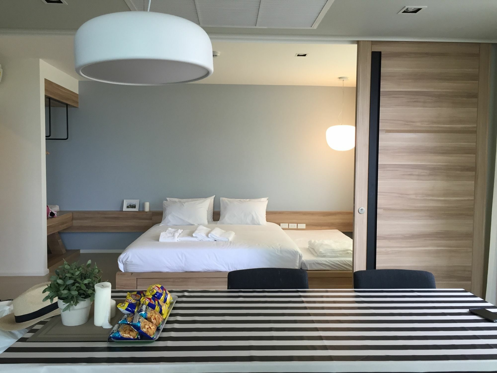 Luxury Beachfront Condo Хуа Хин Экстерьер фото